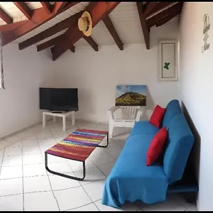 F2 Pointe-a-pitre Proche Terminal De Croisiere Appartement